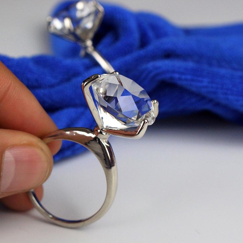 Elegant Crystal Diamond Napkin Holders - Buy 1 Get 1 Free