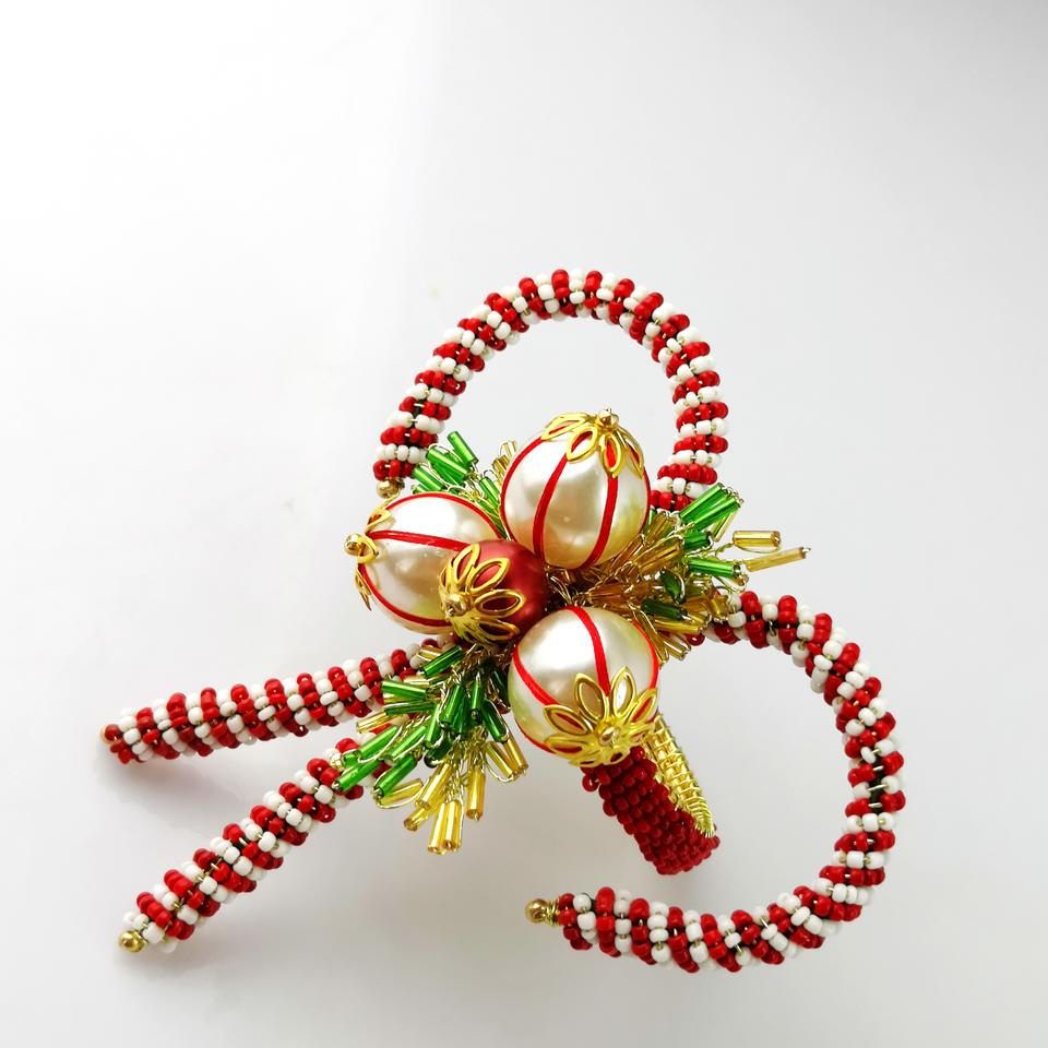 Festive Elegance Napkin Ring